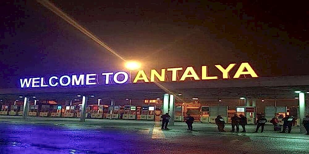  Antalya Havalimanı 